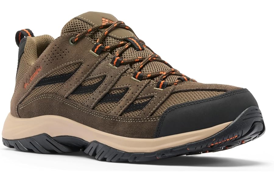 Columbia Men’s Crestwood Hiking Boots product image