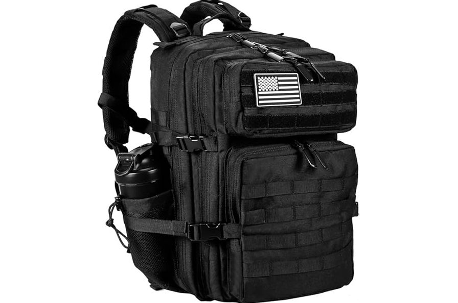 SABRE Pepper Spray - Quick Release Keychain for Easy Carry & Fast Access, Max Police Strength Self Defense OC Spray With UV Dye, 10 Sec. Spray Time, Finger Grip - Faster Aim, 0.54 fl oz, Secure Safety product image